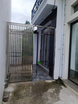 sát ql 21b, 37m2, 4 tỷ ô tô qua nhà