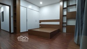 bàn nhà điện biên phủ , f2 , bình thạnh , 59m2 , 2 tỷ 830 , 1t+2l+3pn , hẻm oto , kinh doanh tot