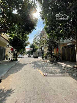 bán nhà hoàng hoa thám, ô tô, gần phố, gần hồ tây, kinh doanh. nhà đẹp. 81m2, mt5.6 - 18 tỷ tl