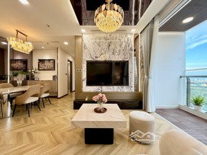 cập nhật giá t6/2025 vinhomes central park (1 -2 - 3 - 4pn ).gía rẻ nhất thị trường lh : 