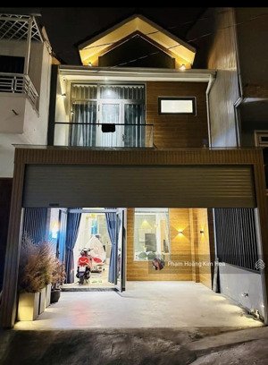 cần bán căn nhà làm nơi nghỉ dưỡng ngay trung tâm tp. đà lạt trong tuần này