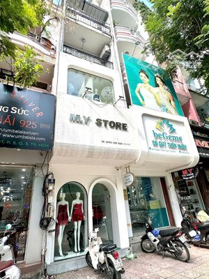 nhà cho thuê nguyên căn mặt tiền nguyễn thiện thuật, p3, q3