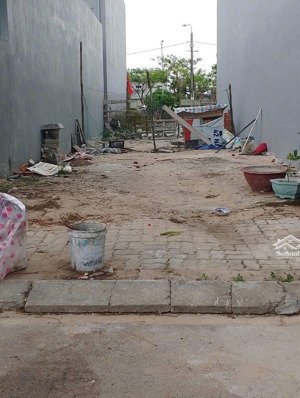 đất đông trà, khái đông 4 tdc làng đại học 90 m hướng nam