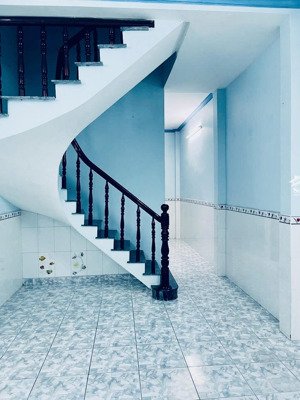 giáp phú nhuận, nhà 2 tầng btct(3.5x12)42m2, đường số 7, p3, gò vấp, chỉ có 4.9 tỷ