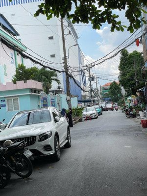 bán nhà 2 tầng btct, dòng tiền 180tr/năm - 4x21m - hxh - gần co.op mart quang trung - nhỉnh 6 tỷ