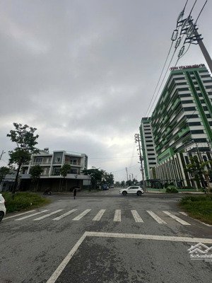 bán lô đất 122m2 2 mặt tiền 5m thị xã việt yên bắc giang