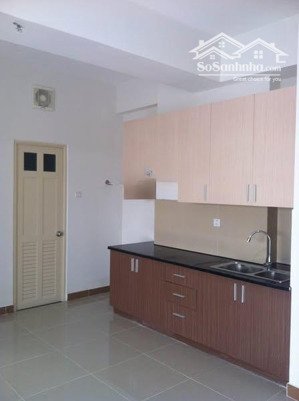 cần tìm 1 bạn nữ ở trong căn hộ 2 phòng ngủ tại chung cư đức khải r7