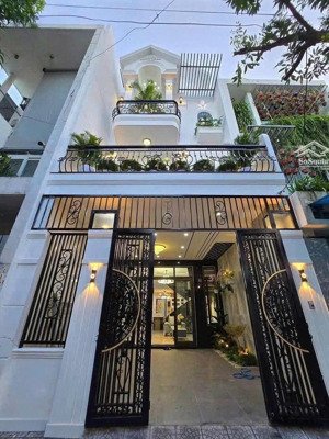chính chủ bán nhà mt. đ nguyễn huỳnh đức - tân an, 2tỷ4 - 70m2, sổ riêng