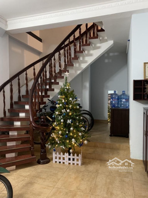 bán nhà dòng tiền 1tỷ/năm tại lê thánh tôn q1 - ngang 8m - 6 tầng - nhỉnh 27tỷ