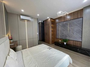 bán nhà lô góc 3 thoáng ngã tư sở, thanh xuân gần hồ, mặt tiền rộng, ở đỉnh cao
