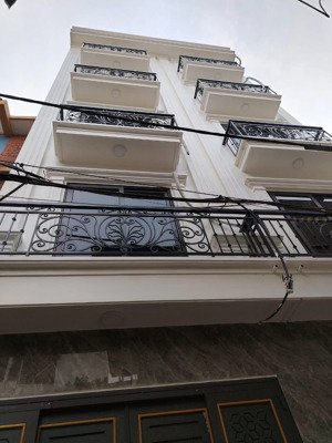 bán toà ccmn xã đàn 60m2 7 tầng 18 phòng dòng tiền 90 triệu/tháng