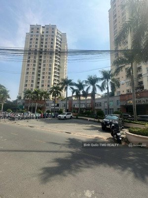 **hot.! cho thuê nhà phố nguyên căn đt apak. giá tốt - full nội thất. ở - làm vp..
