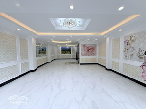 siêu phẩm đầu tư phúc lợi - gara 3 ô tô - thang máy - 72m2, 6 tầng, 6 phòng ngủ - full nội thất