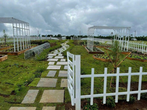 bán lô đất biệt thự 500m2/690 triệu tại trung tâm bảo lộc, cách bờ hồ bảo lộc 10p đi xe.