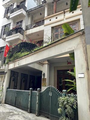 Bán Nhà Phố Quận Cầu Giấy 215m3T MT7,8m 3 THOÁNG Móng 7 Tầng 81 Tỷ Cầu Giấy.