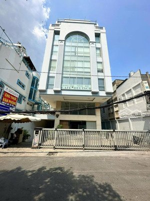 50 về 3x tỷ, bán siêu building 7 tầng phú nhuận, ngang 12m, hdt: 160tr, pccc đầy đủ.
