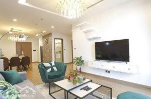 cần cho thuê gấp căn hộ tại tòa chung cư số 2 hoàng cầu 70m2 2 ngủ full đồ giá 12 tr /tháng