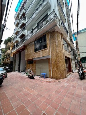 bán nhà phân lô quận thanh xuân 50m2 x 7 tầng thang máy. gara đỗ hai ô tô 7 chỗ. 30m ra mặt phố