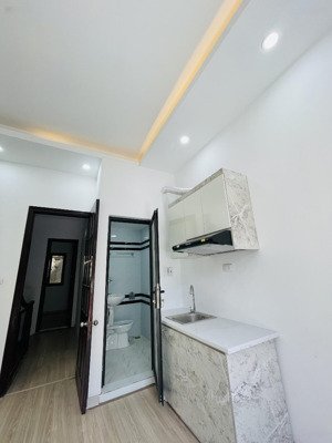 chính chủ cho thuê phòng ccmn khép kín pháo đài láng 25m2 nội thất đầy đủ 4.35 triệu