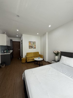 chính chủ cho thuê phòng tại đào tấn/ linh lang, đội cấn, 35m2 chỉ 8 triệu