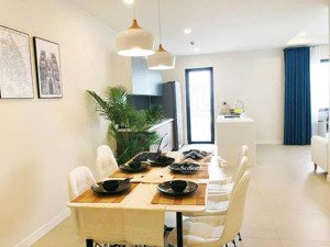 cần bán nhanh căn góc 3pn tầng cao, full đồ, ban công đông nam, view hồ tây tuyệt đẹp kosmo tây hồ