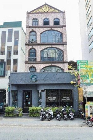 cho thuê tòa nhà cộng hòa - dtsd 1240m2 - hầm xe - 350 triệu