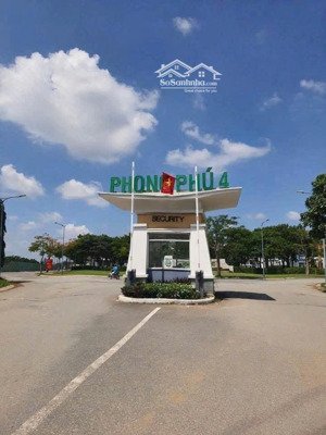 giá sốc 6,8 tỷ, 100m2, sổ hồng, đường 20m, kdc phong phú 4