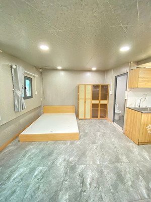 căn hộ dịch vụ mới toanh nằm ngay chợ tân mỹ, view siêu đẹp, siêu hoành tráng. liên hệ: 
