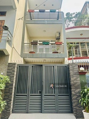 bán nhà mới - hẻm xe hơi tránh bùi đình túy, bình thạnh, 4.3x20m nhà 3 tầng 4pn - giá 11,9 tỷ