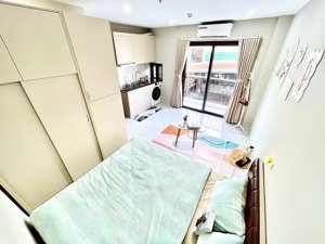 cho thuê phòng ban công, máy giặt riêng tại bách kinh xây, cực thoáng