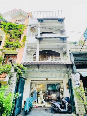 nhà đẹp, hẻm xe hơi thông - 220/5c nguyễn trọng tuyển, phường 8, phú nhuận
