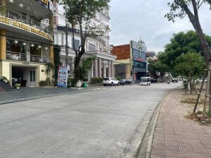 cần bank bán gấp nhà mặt phố duyên hải - lào cai