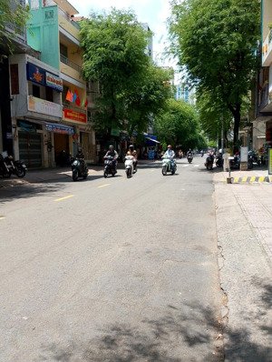 bán nhà đào duy từ - ngang 4,8m - 50m2 - hẻm thông thương - trung tâm quận 10 - 7.x tỷ