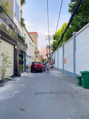 bán gấp nhà 84m2 vuông vức, 3pn - gần co.op mart quang trung, gò vấp - hoàn công đủ - nhỉnh 6 tỷ tl