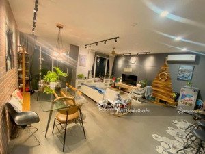 quan tâm căn hộ 3pn diện tích lớn 130m2 giá tốt nhất dự án 10.3 tỷ full nội thất + sổ hồng