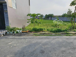 bán đất tại đường võ văn khánh 105m2, pháp lý đầy đủ, gần chợ lớn, lh: 