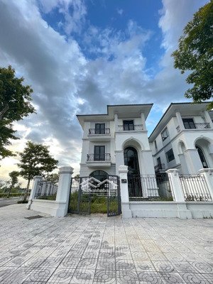 căn bt đơn lập mặt tiền 15m đường 24m vinh heritage - mipec tràng an. giá rẻ nhất thị trường