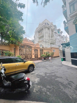 bán nhà khu đồng bộ cao cấp khu dân trí vào hẻm nhựa xe hơi đậu cửa - nhà mới ở ngay