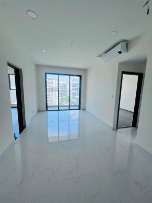 bán căn hộ diamond centery celadon city 2pn - 2wc 87m2 = 6.950 tỷ bao thuế phí sang tên, trừ 5% sổ