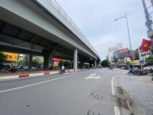 chính chủ bán gấp nhà mặt đường minh khai sát phố bạch mai, 235m2*7m mt chỉ 300tr/m2 rẻ