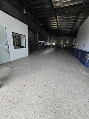 cho thuê hơn 3000m2 nhà xưởng trong kcn tại vĩnh phúc, pccc nghiệm thu 