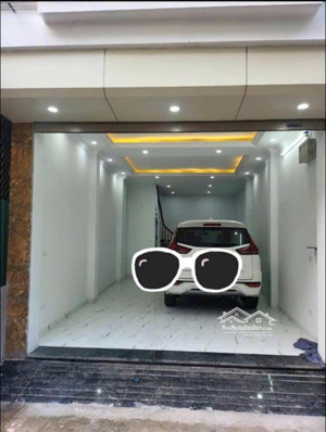 bán nhà đẹp ngõ ô tô 298 ngọc hồi vị trí vàng, ở ngay, kinh doanh tốt