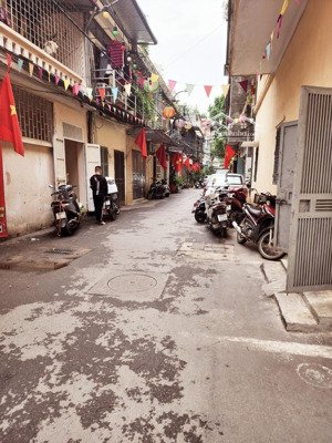 vũ hữu - thanh xuân - dân xây - 30m ra ô tô tránh - khu vực văn minh, lịch sự