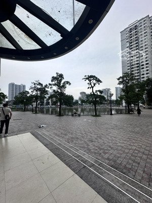 shophouse timescity hiếm view hồ cổng megamall mặt tiền khủng