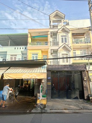 hot! anh trung cho thuê nhà mặt tiền đường 42, phường bình trưng đông giá chỉ 100 triệu/tháng