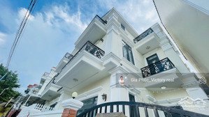 cần bán nhà phố siêu đẹp hẻm xe hơi đường lữ gia, p.09, đà lạt
