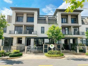 chốt đơn ngay nhà phố small swan park vị trí đẹp, dân cư đông, gần siêu thị, tiện ích giá 5 tỷ