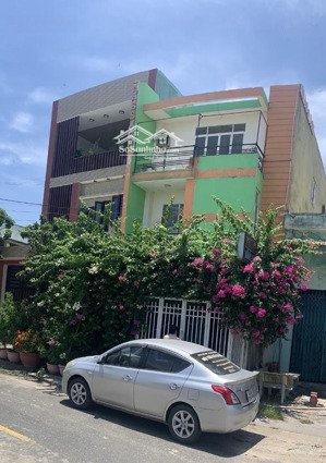 bán nhà 47 lt hồng gấm - điện an - điện bàn - đà nẵng, giá 2,39 tỷ. đất 120m2. 3 tầng dt 300m2