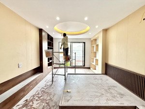 mặt phố định công thượng 40m2 x 6 tầng - thang máy - 3 thoáng - kinh doanh - ô tô tránh - nhà mới