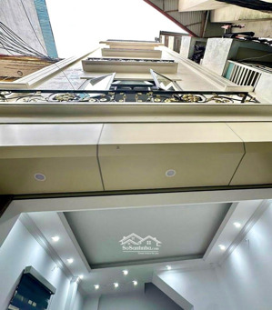 hồ tùng mậu - ô tô đỗ cổng - ngõ thông tấp nập - kinh doanh online đỉnh - 34m2 chỉ 8.x tỷ